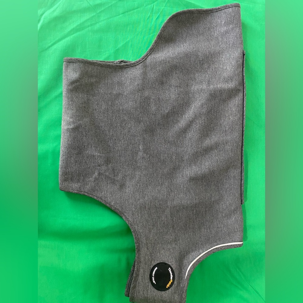 Thundershirt for dogs - Picture 2 of 2